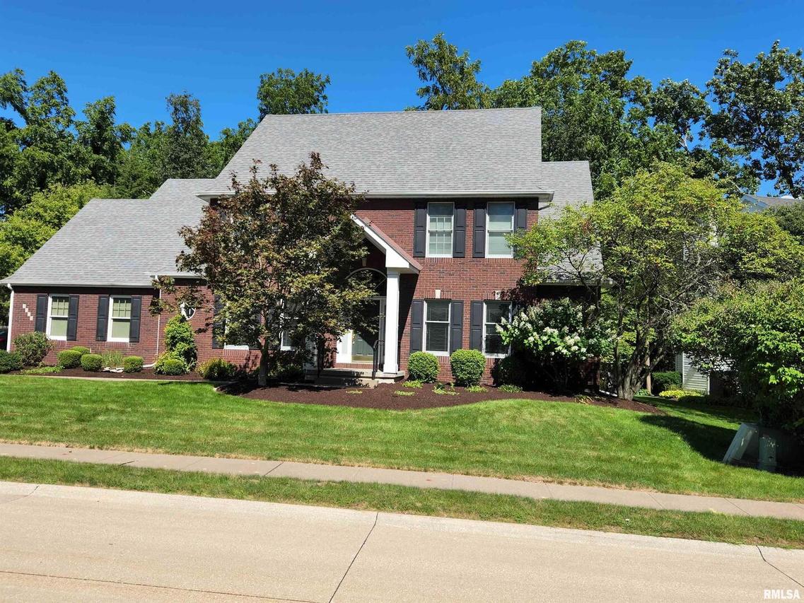 3859 35th Avenue Ct., Moline, IL 61265