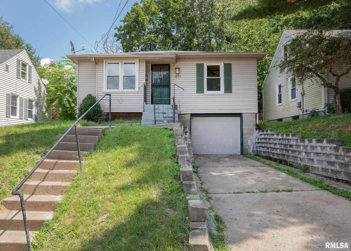 1025 44th St., Rock Island, IL 61201