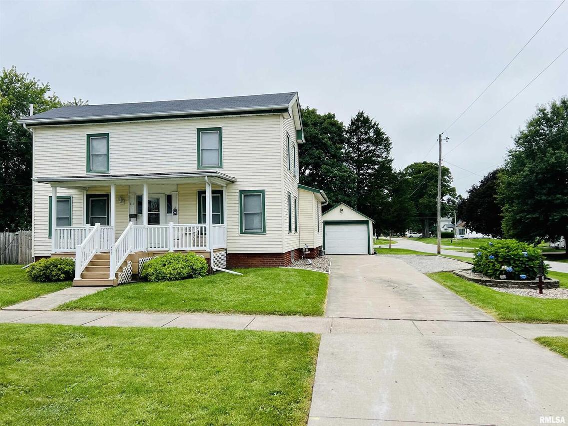 411 NE 3rd Ave., Aledo, IL 61231