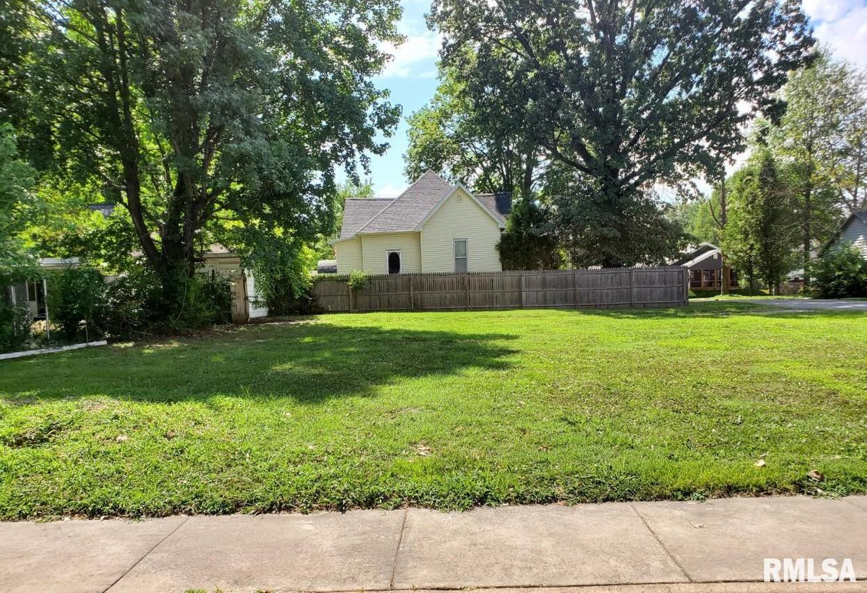 900 S Mechanic St., Marion, IL 62959