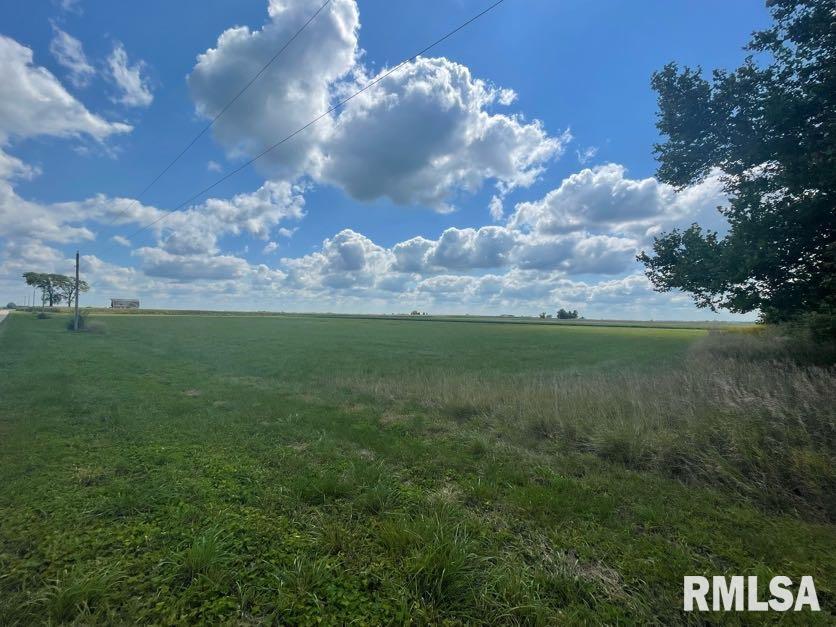 22605 Arch Rd., Tampico, IL 61283