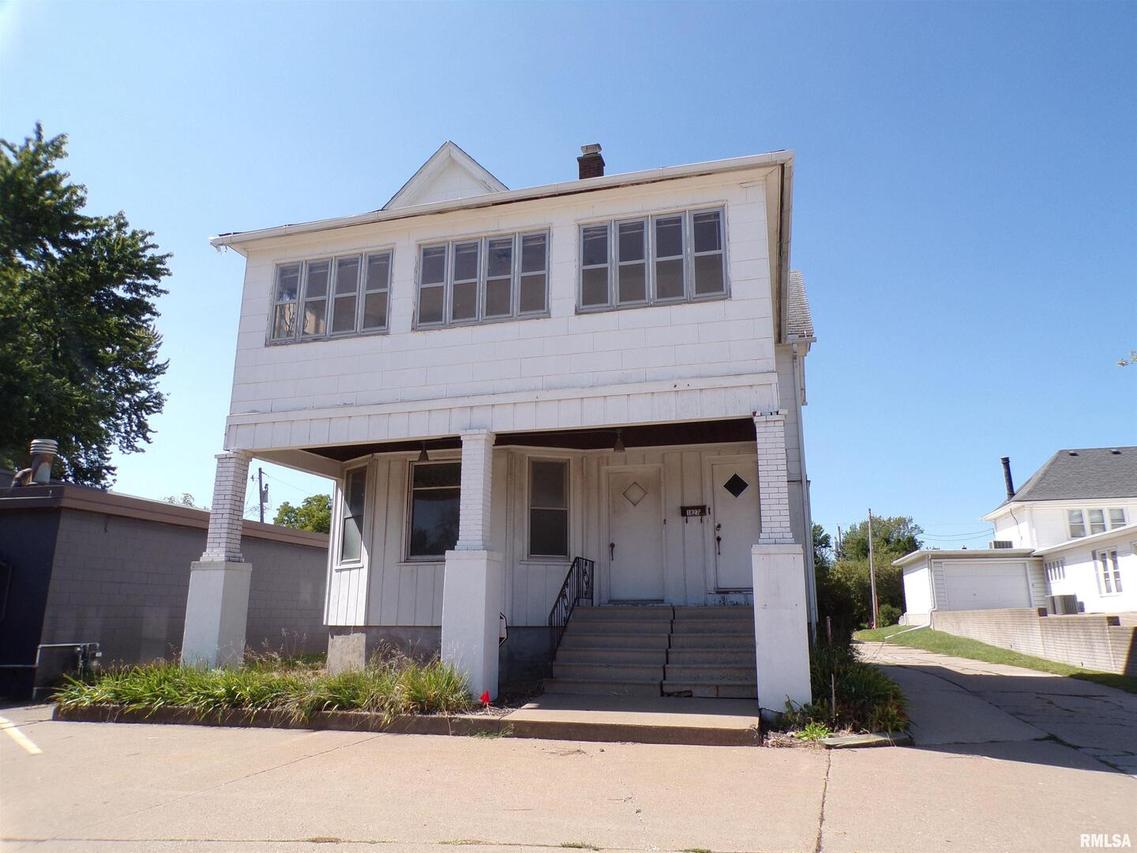 1827 15th Street Pl., Moline, IL 61265