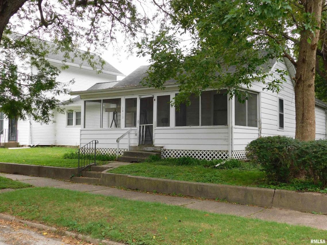1419 17th St., Moline, IL 61265