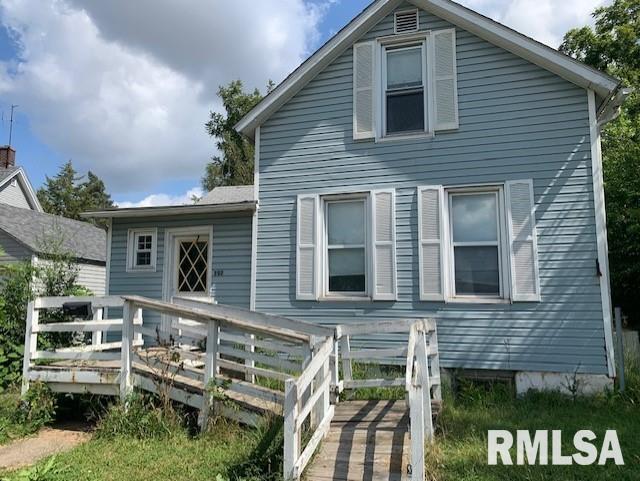 707 13th St., Rock Island, IL 61201