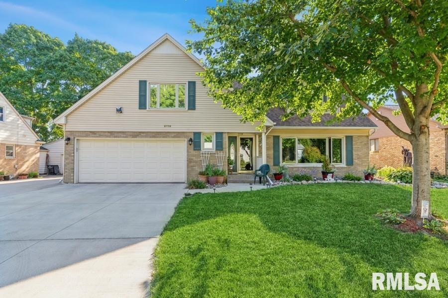 2119 21st St., Rock Island, IL 61201