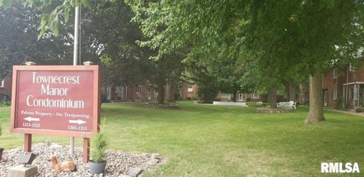 1309 9th St. #B, Moline, IL 61265