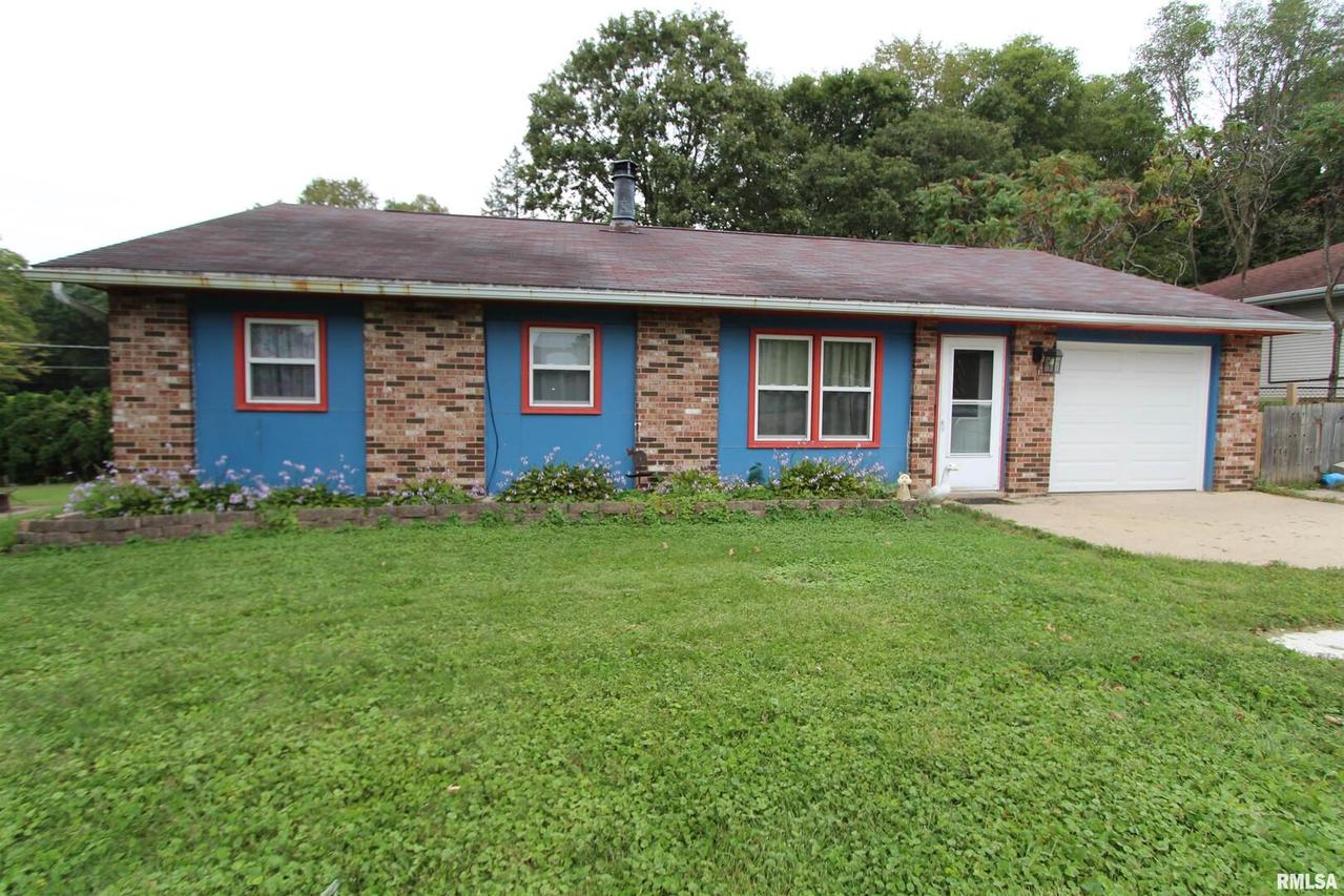 16156 Strawberry Rd., Morrison, IL 61270