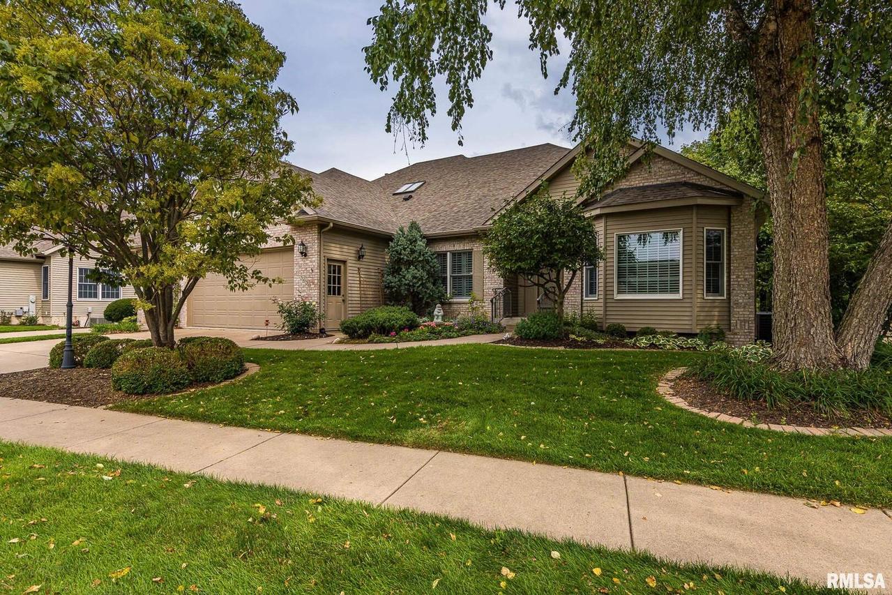 3630 71st Street Ct., Moline, IL 61265