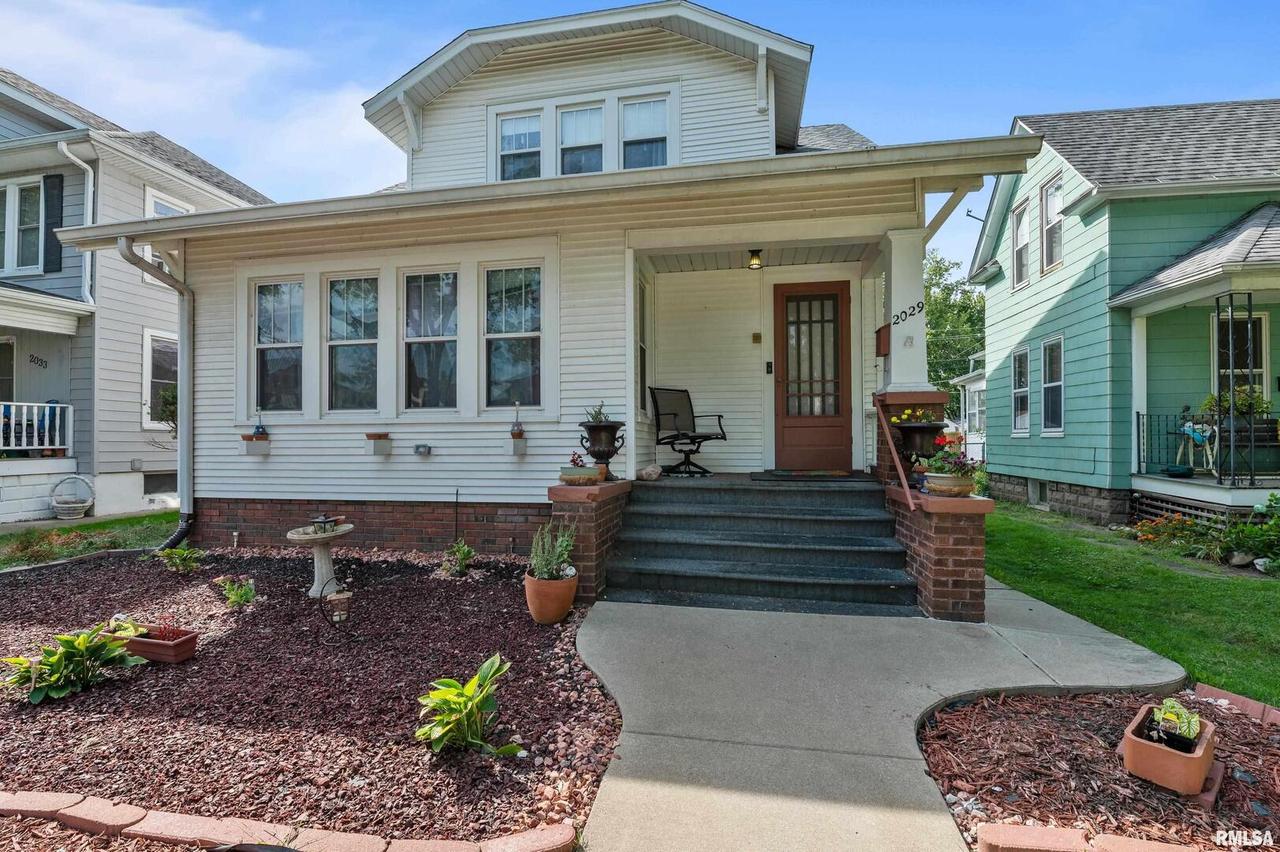2029 15th St., Moline, IL 61265