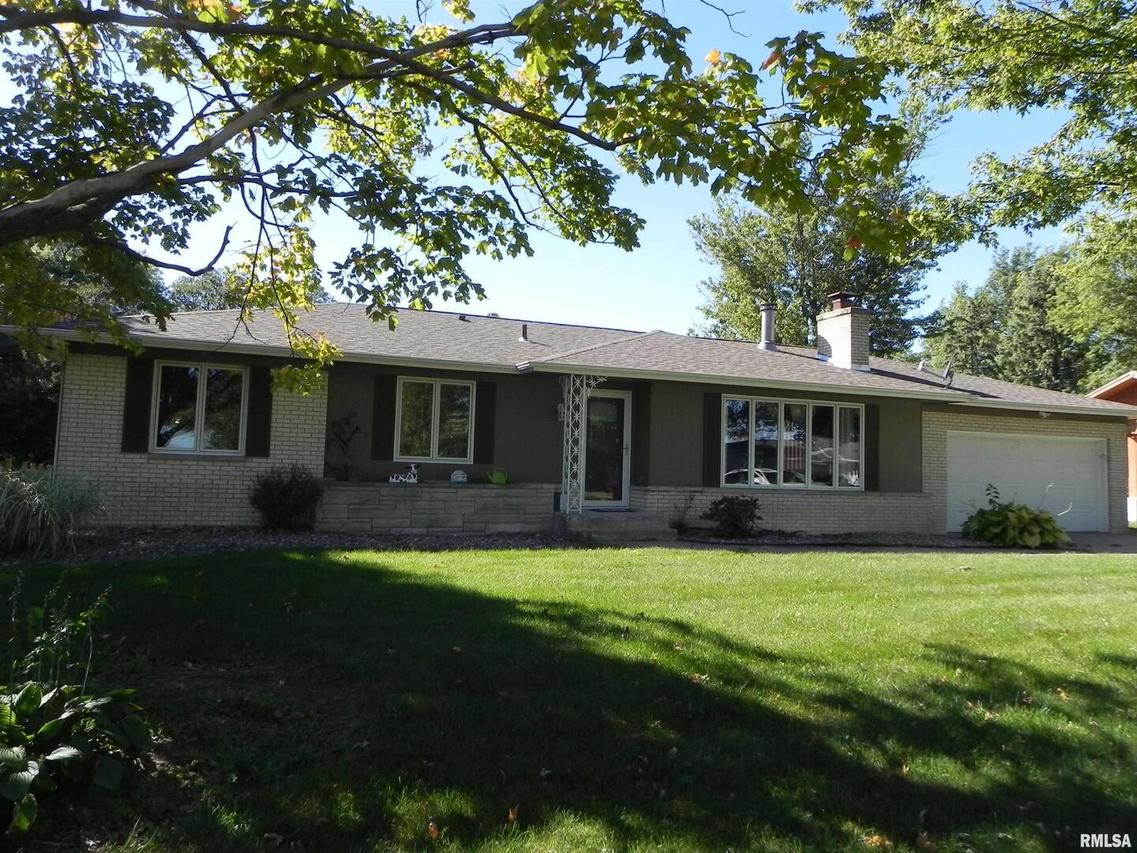 1604 8th St., Orion, IL 61273