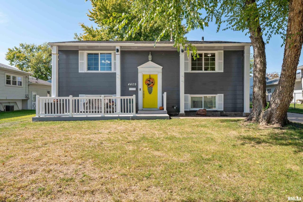 4409 51st St., Moline, IL