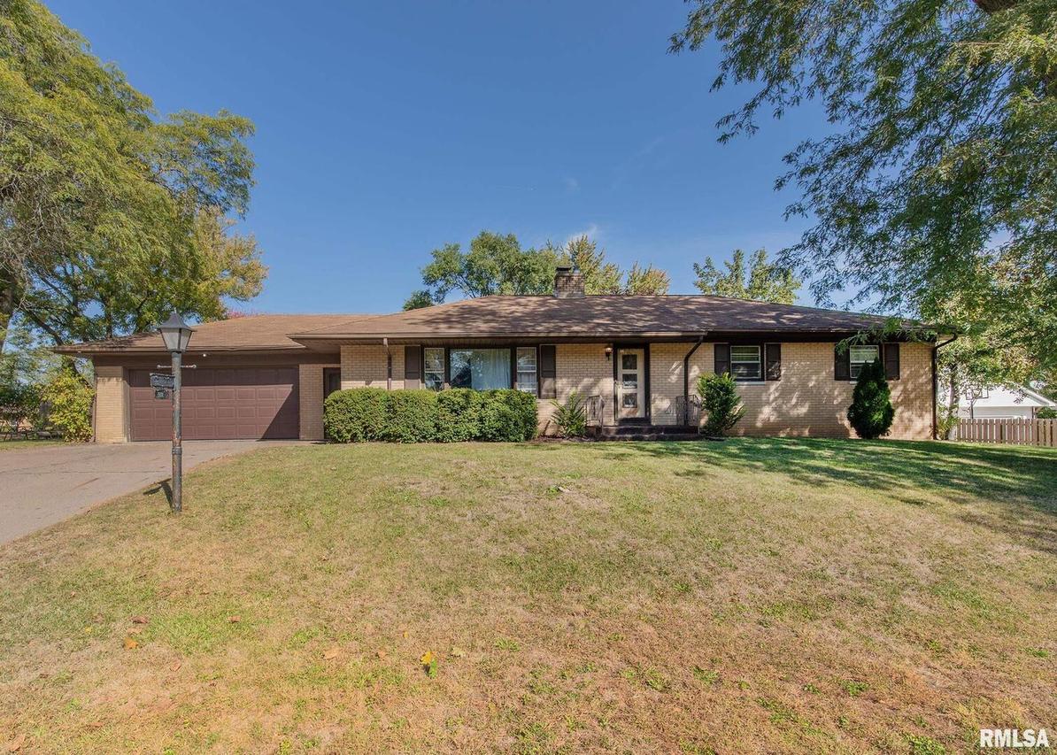 2501 38th Ave., Rock Island, IL 61201