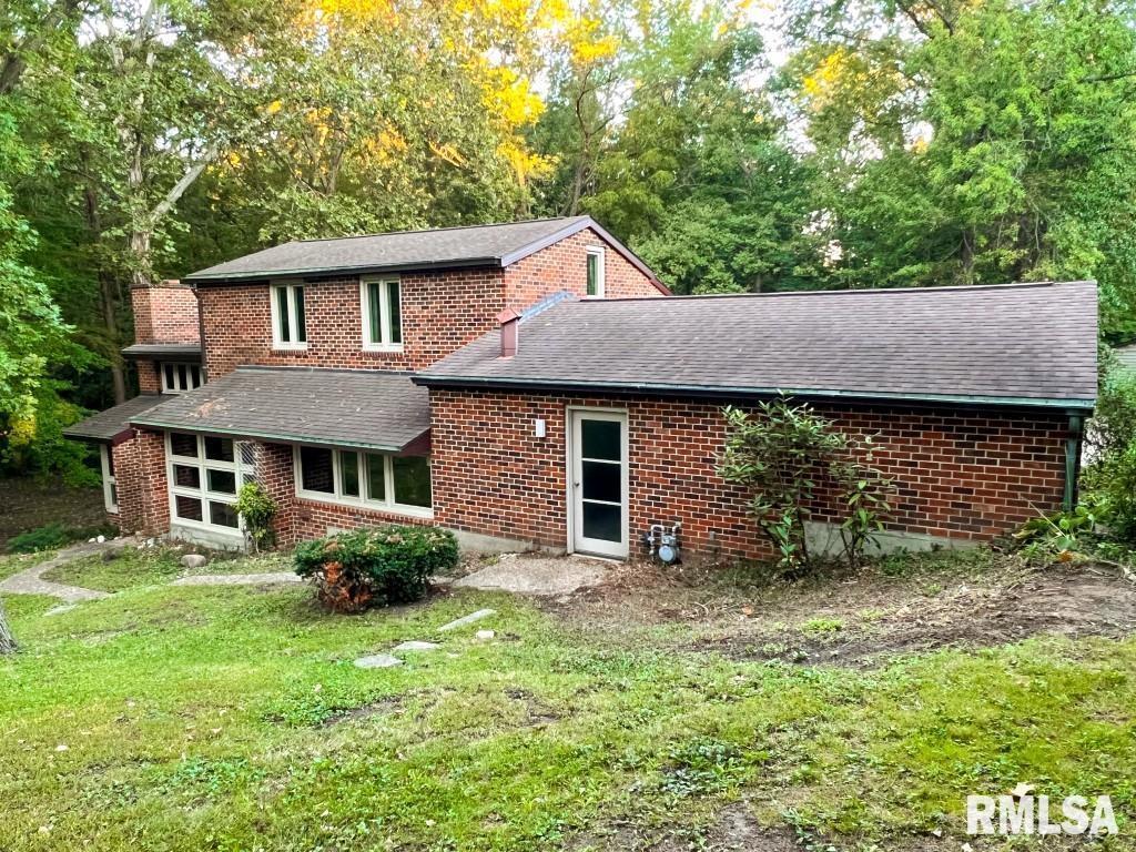 2410 Hawthorne Hill Rd., Quincy, IL 62305