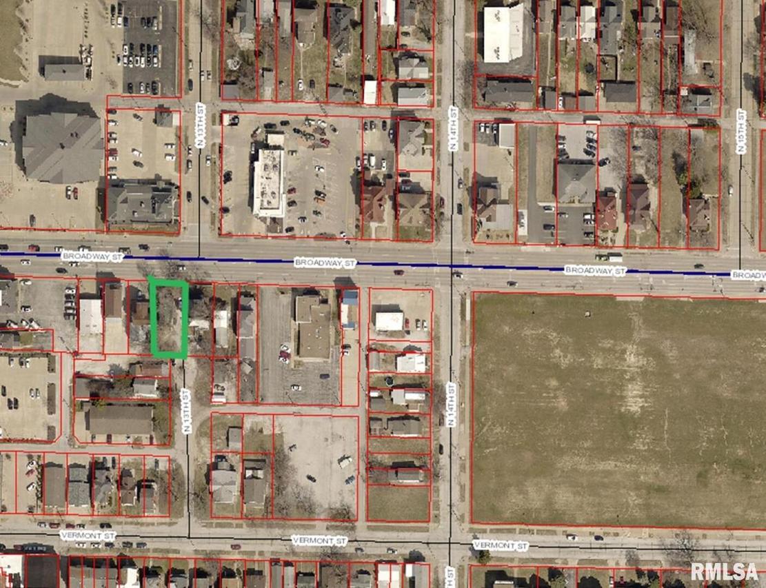 1230 Broadway St., Quincy, IL 62301