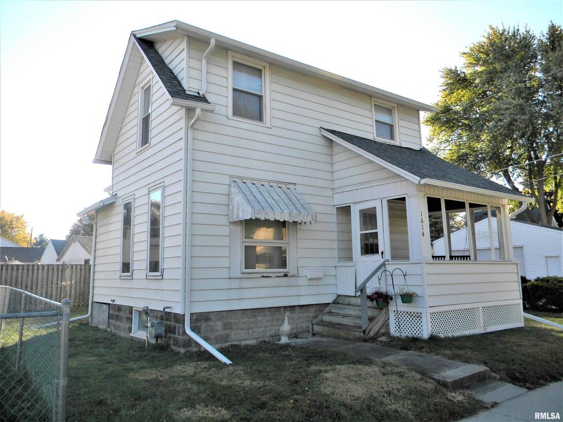 1614 10th St., Moline, IL 61265