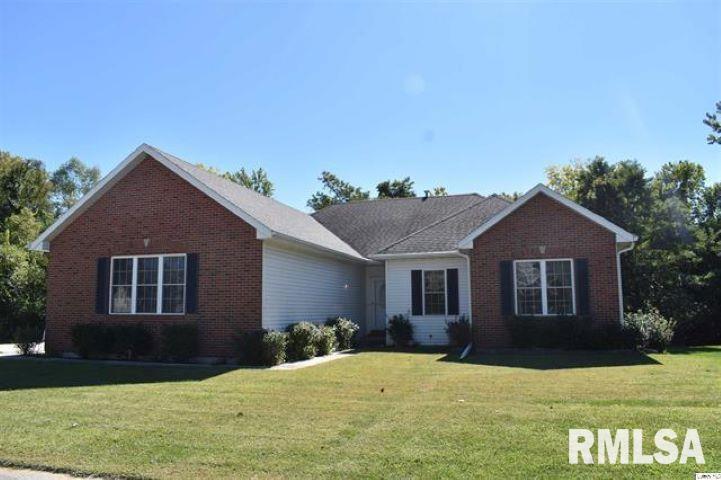 3832 Stone Dr., Quincy, IL 62301