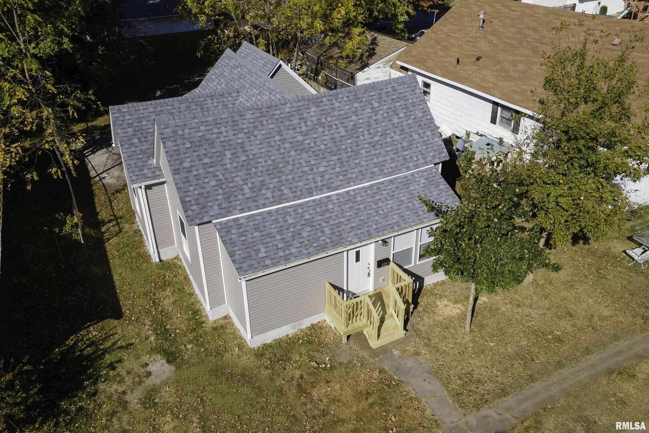 517 N 12th St., Herrin, IL 62948