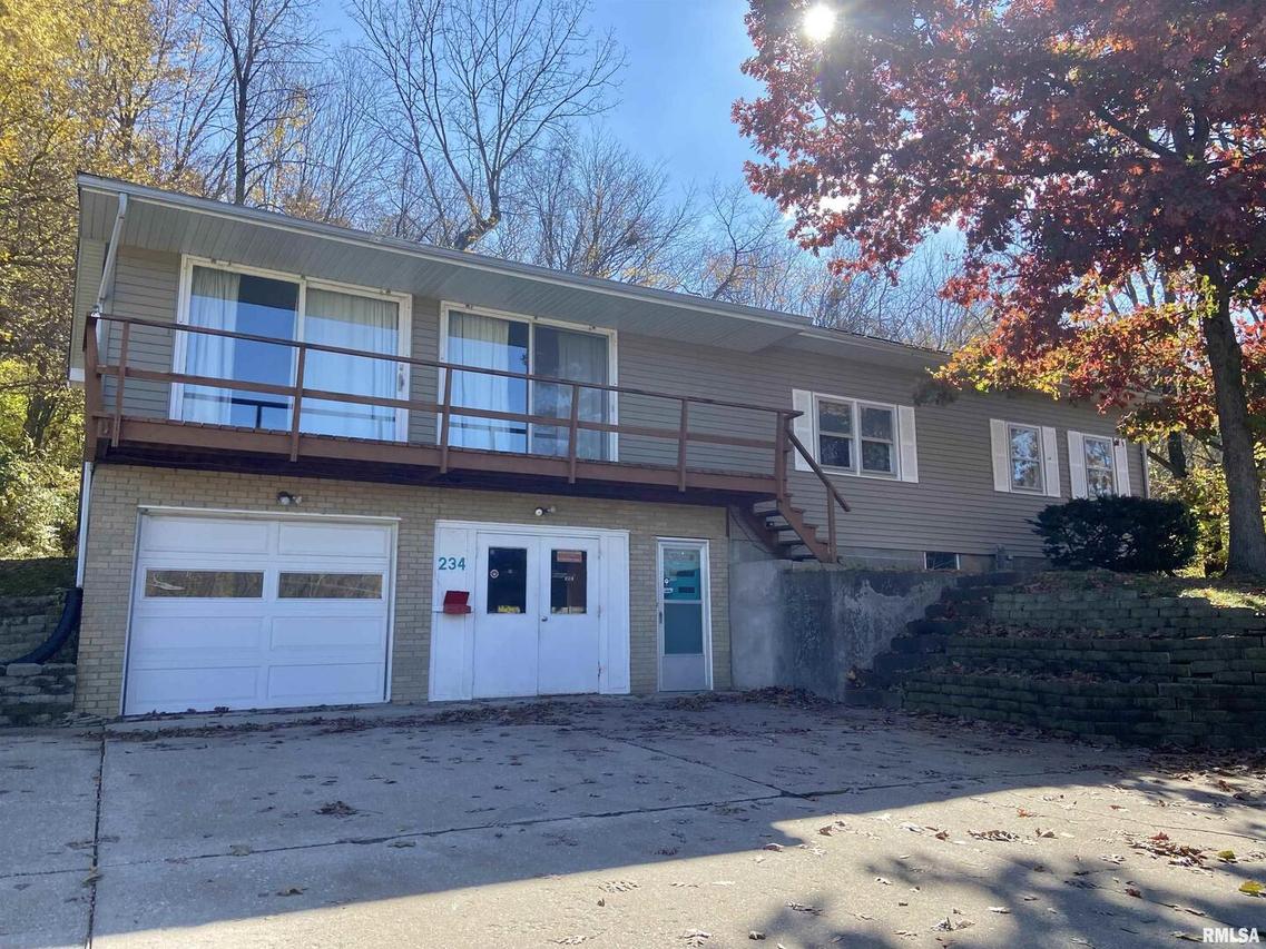 234 S State Ave., Hampton, IL 61256