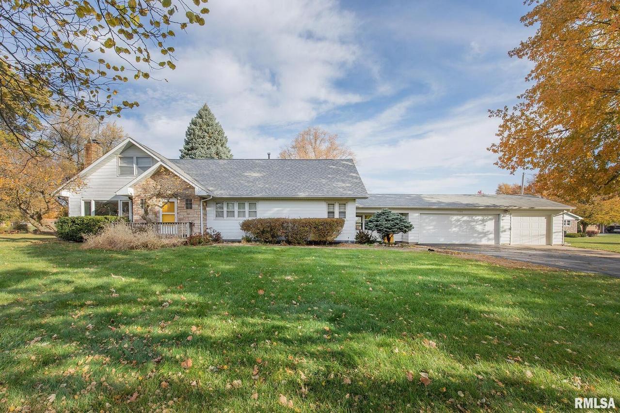 1023 14th Ave. #A, Orion, IL