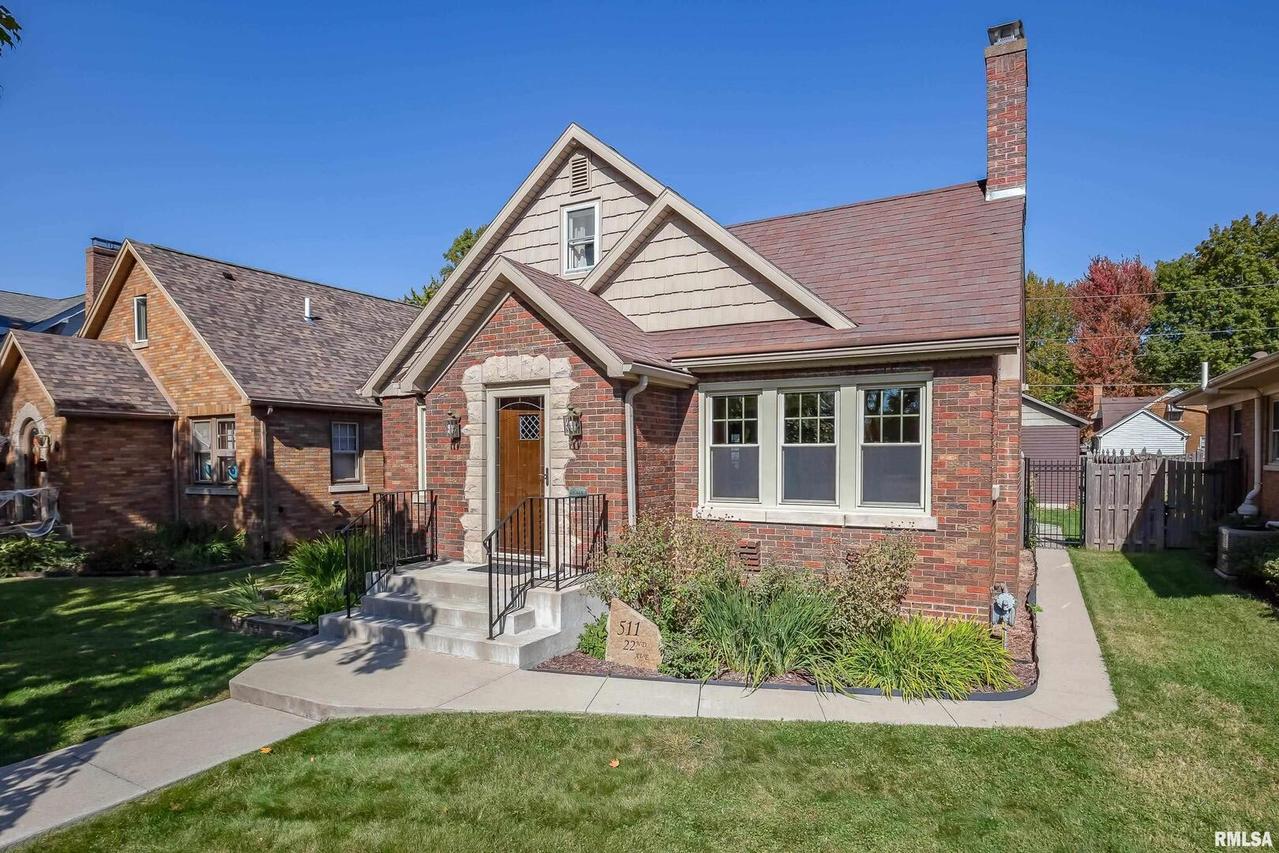 511 22nd Ave., Moline, IL 61265