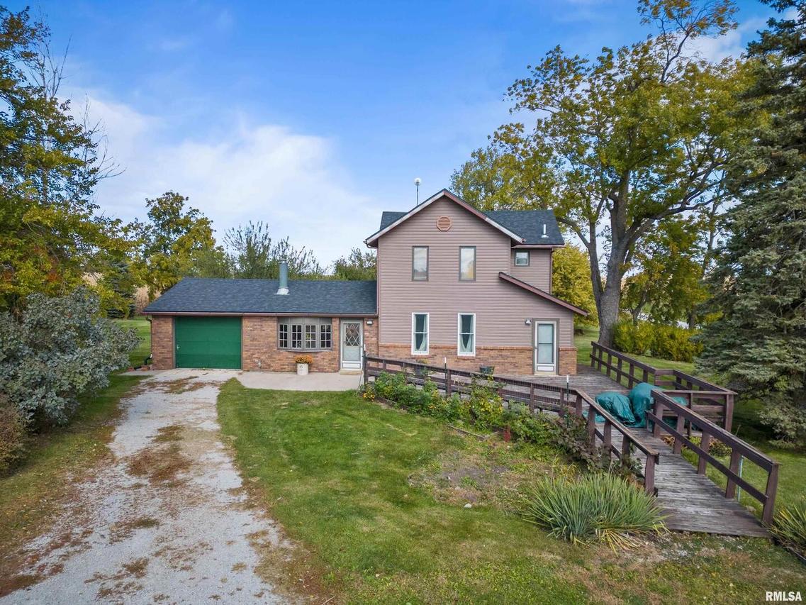 1646 170th St., Aledo, IL 61231