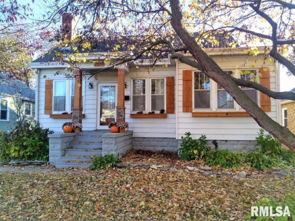 2044 Vermont St., Quincy, IL 62301