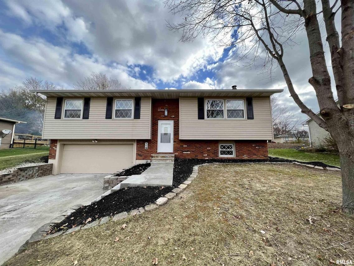 119 Henry Dr., Orion, IL 61273