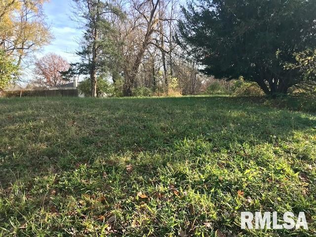 5340 32nd Ave., Moline, IL 61265