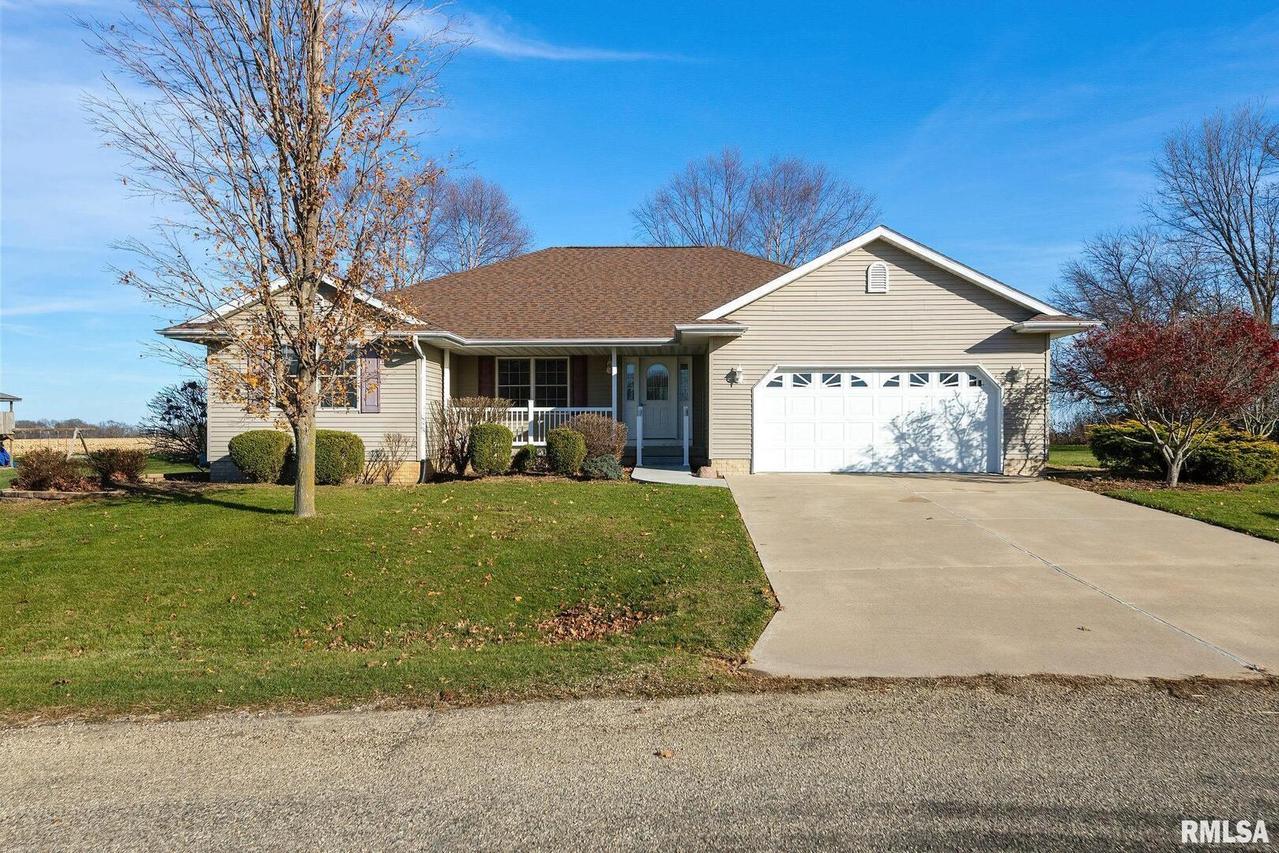 7 N Meadowbrook Dr., Geneseo, IL 61254