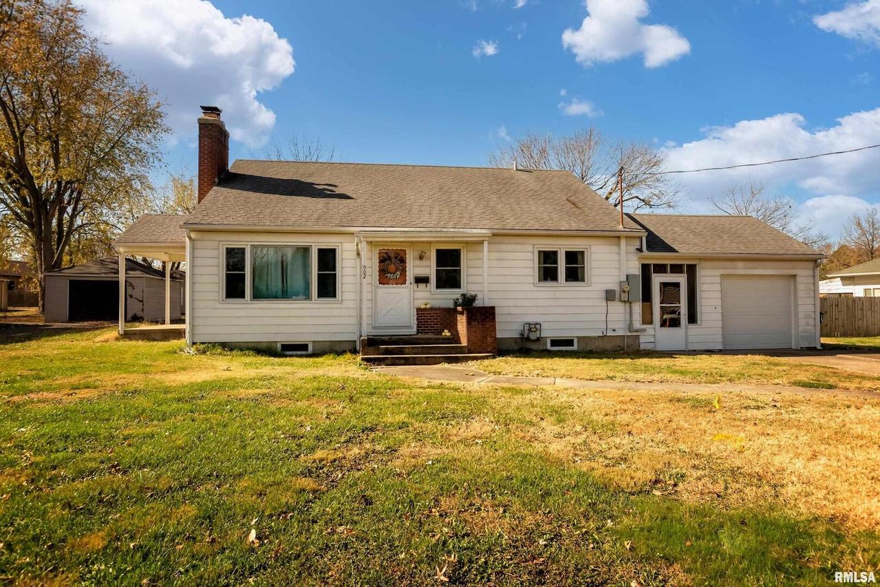 902 S Vicksburg St., Marion, IL 62959