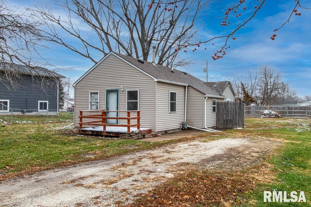 818 3rd St., Colona, IL 61241