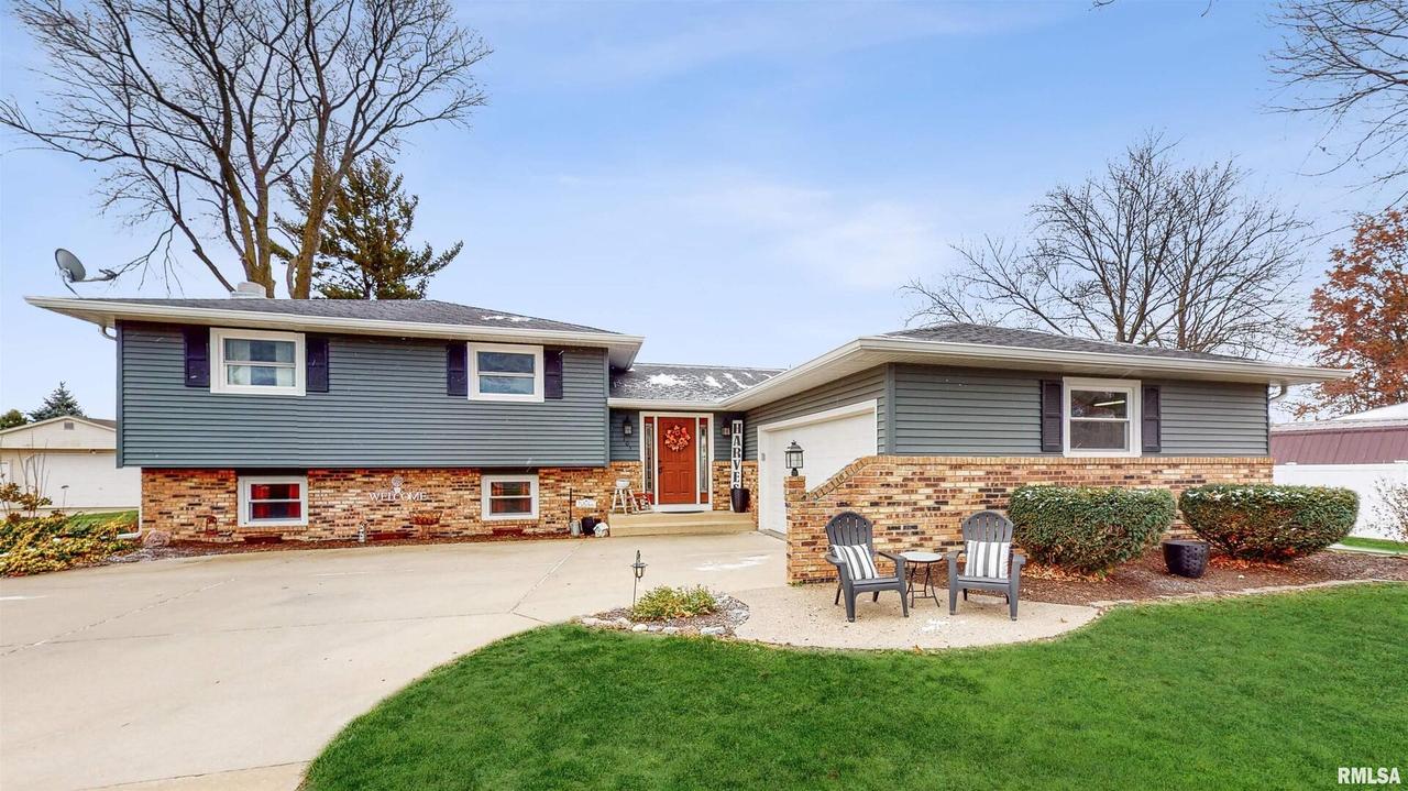 105 Briarwood St., Colona, IL 61241