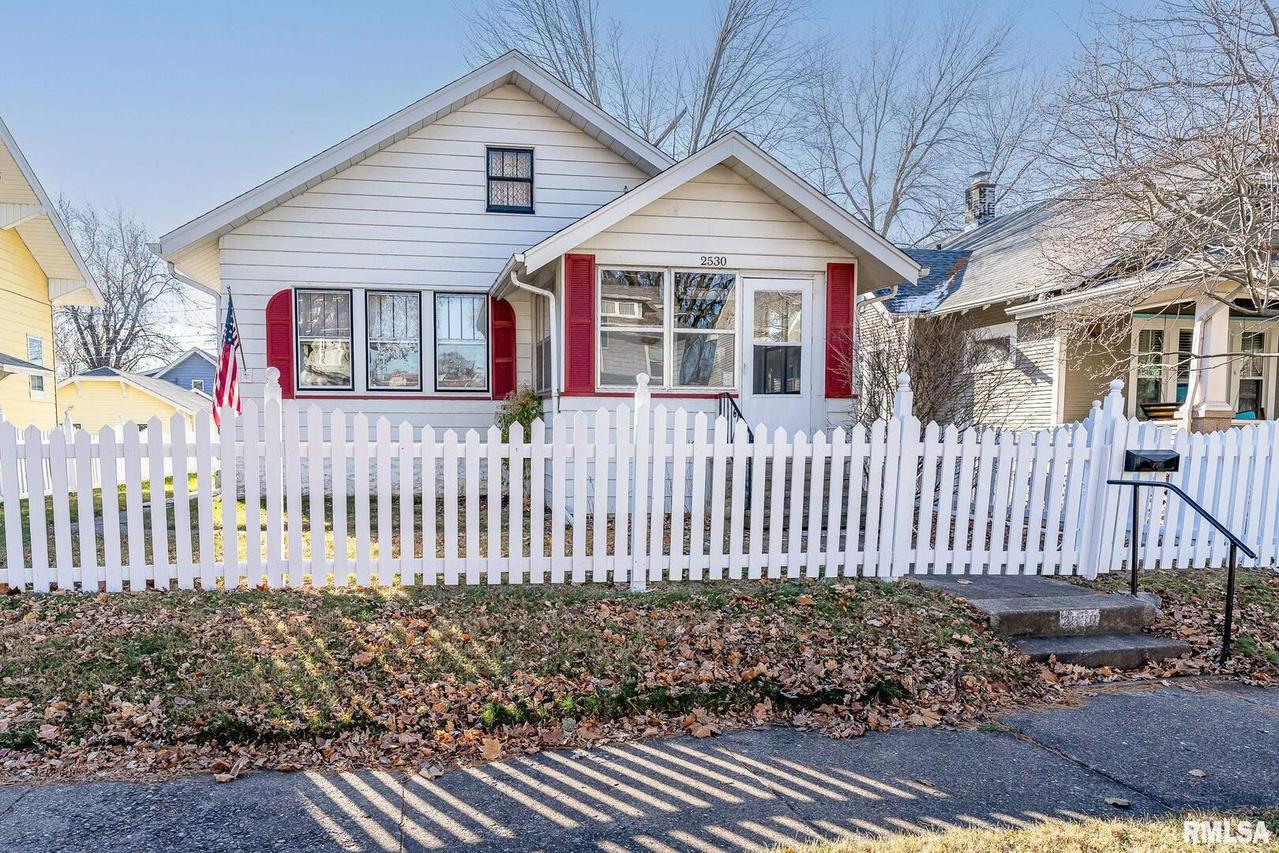 2530 19th Ave., Rock Island, IL 61201
