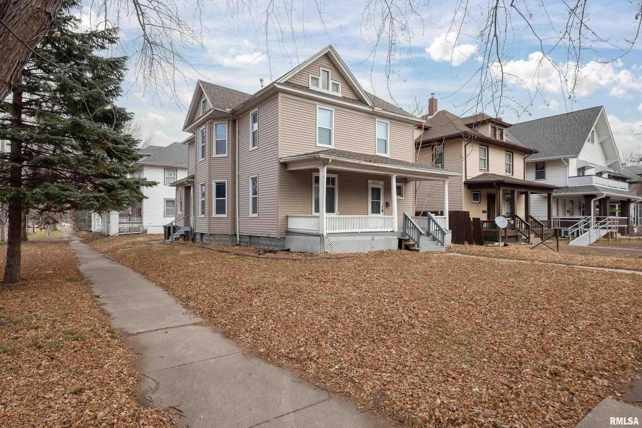 4503 9th Ave., Rock Island, IL 61201