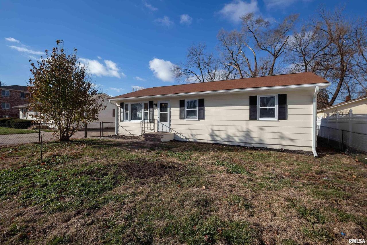 1012 W 7th St., Milan, IL 61264