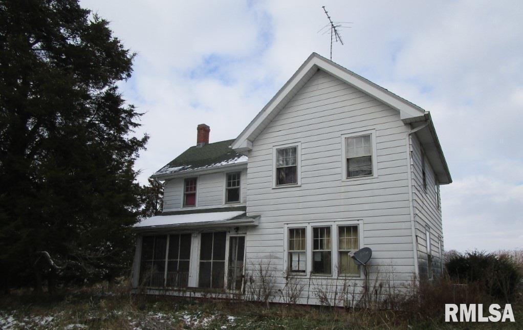 679 Old Post Rd., Galesburg, IL 61401