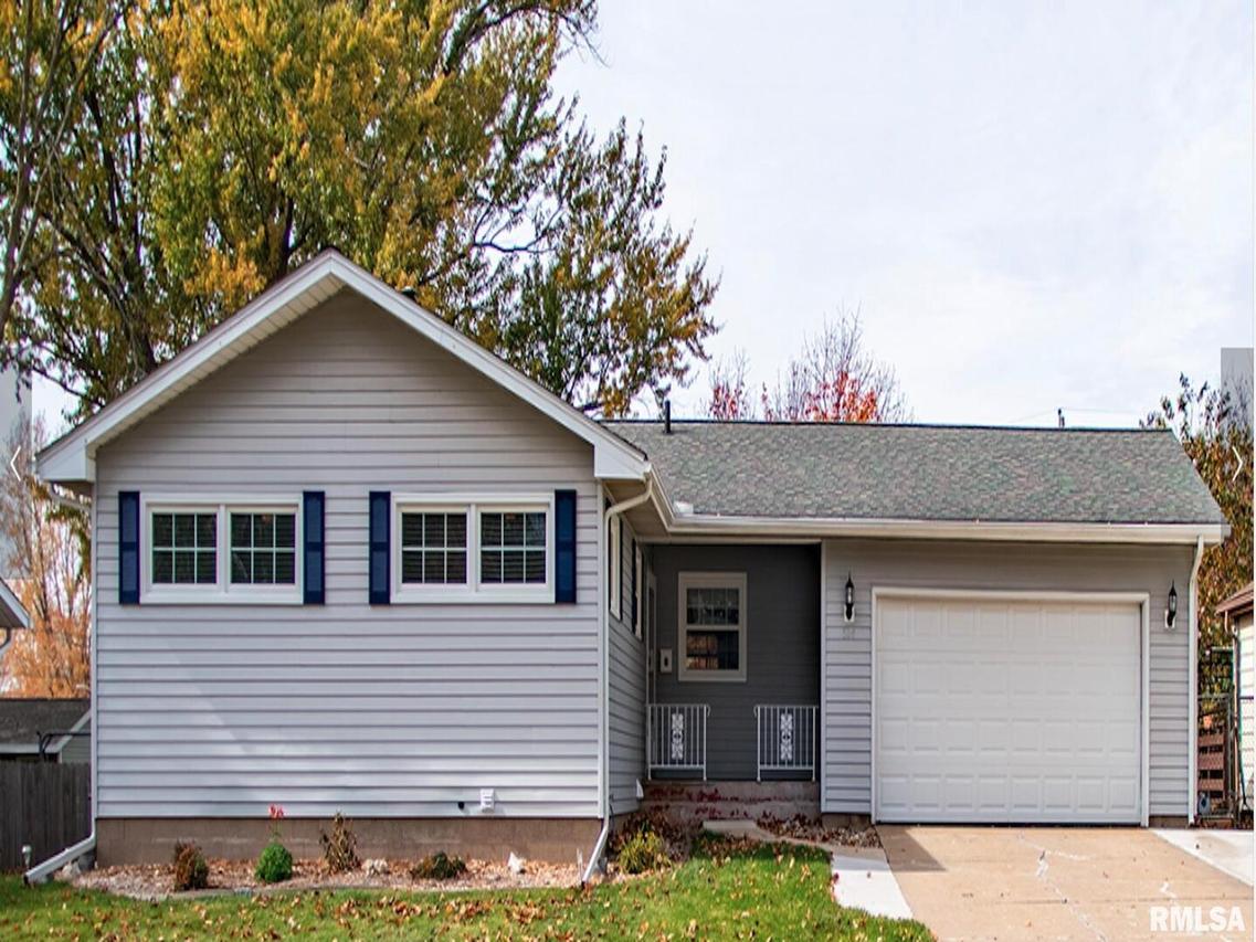 524 14th St., Silvis, IL 61282