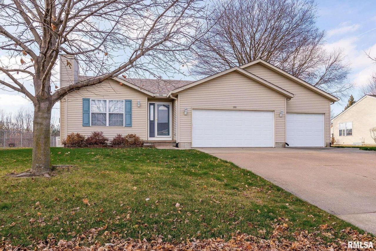 314 8th Ave., Hampton, IL 61256