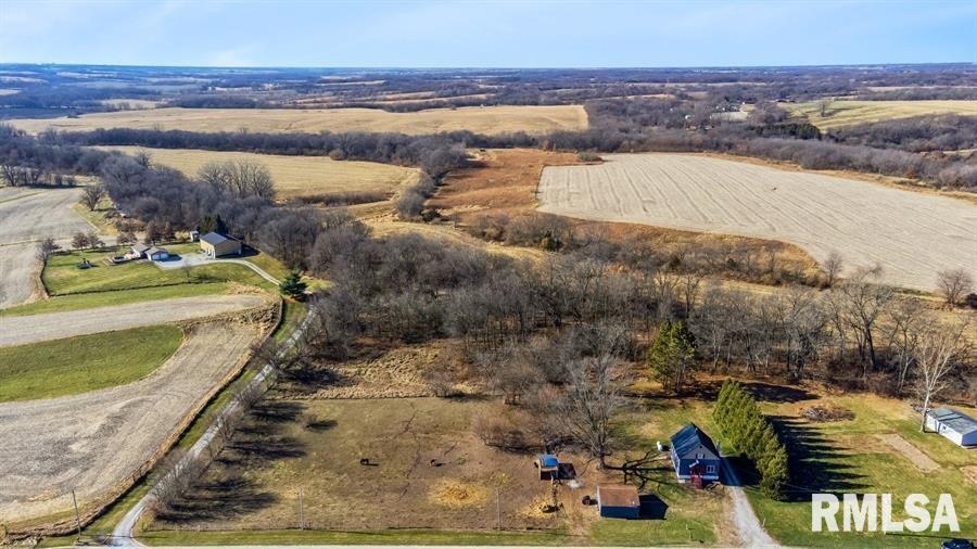 1272 250th St., Aledo, IL 61231