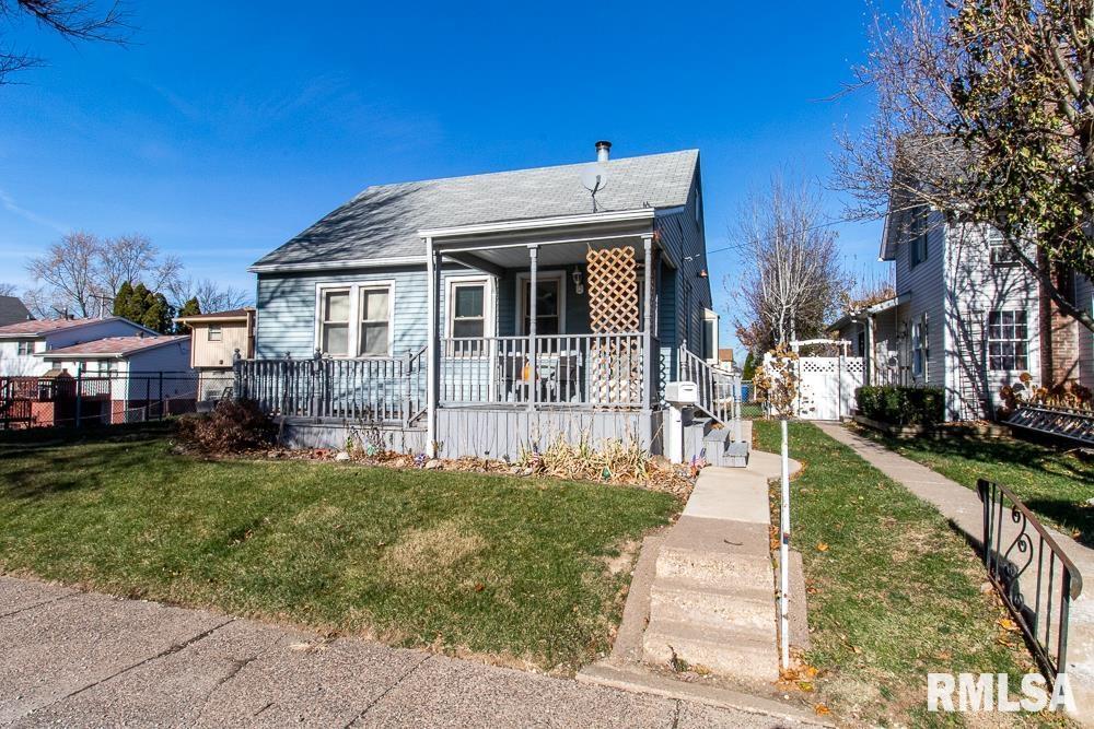 1557 31st Ave., Moline, IL 61265