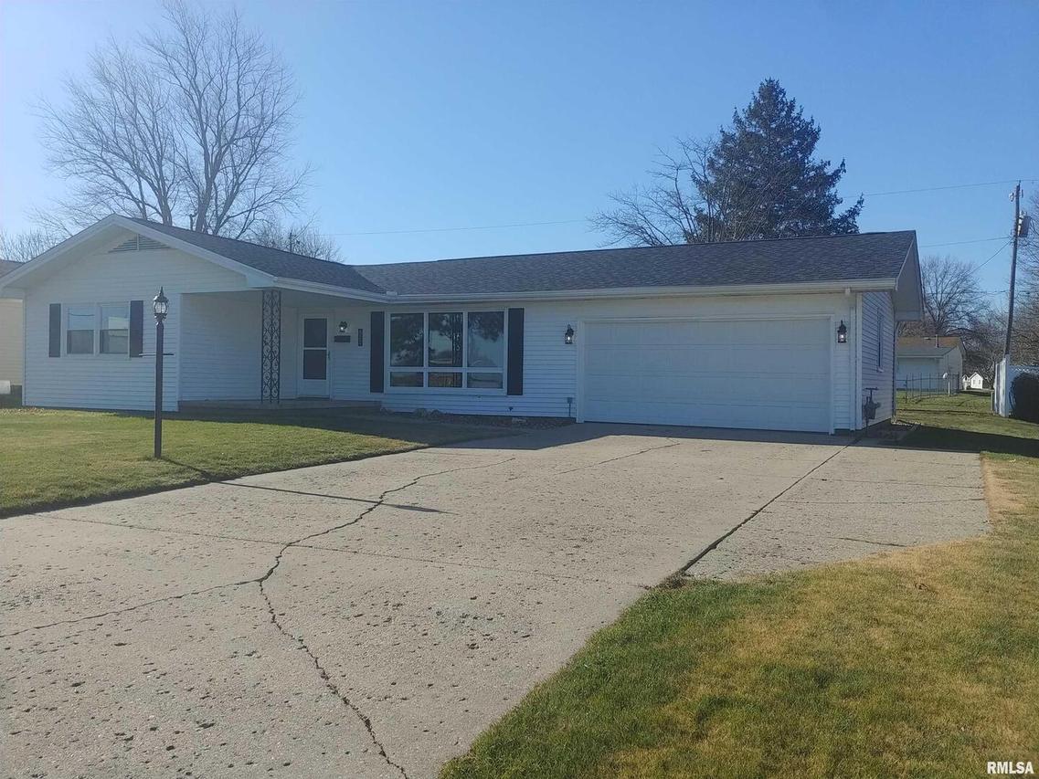 627 S Beach St., Kewanee, IL 61443