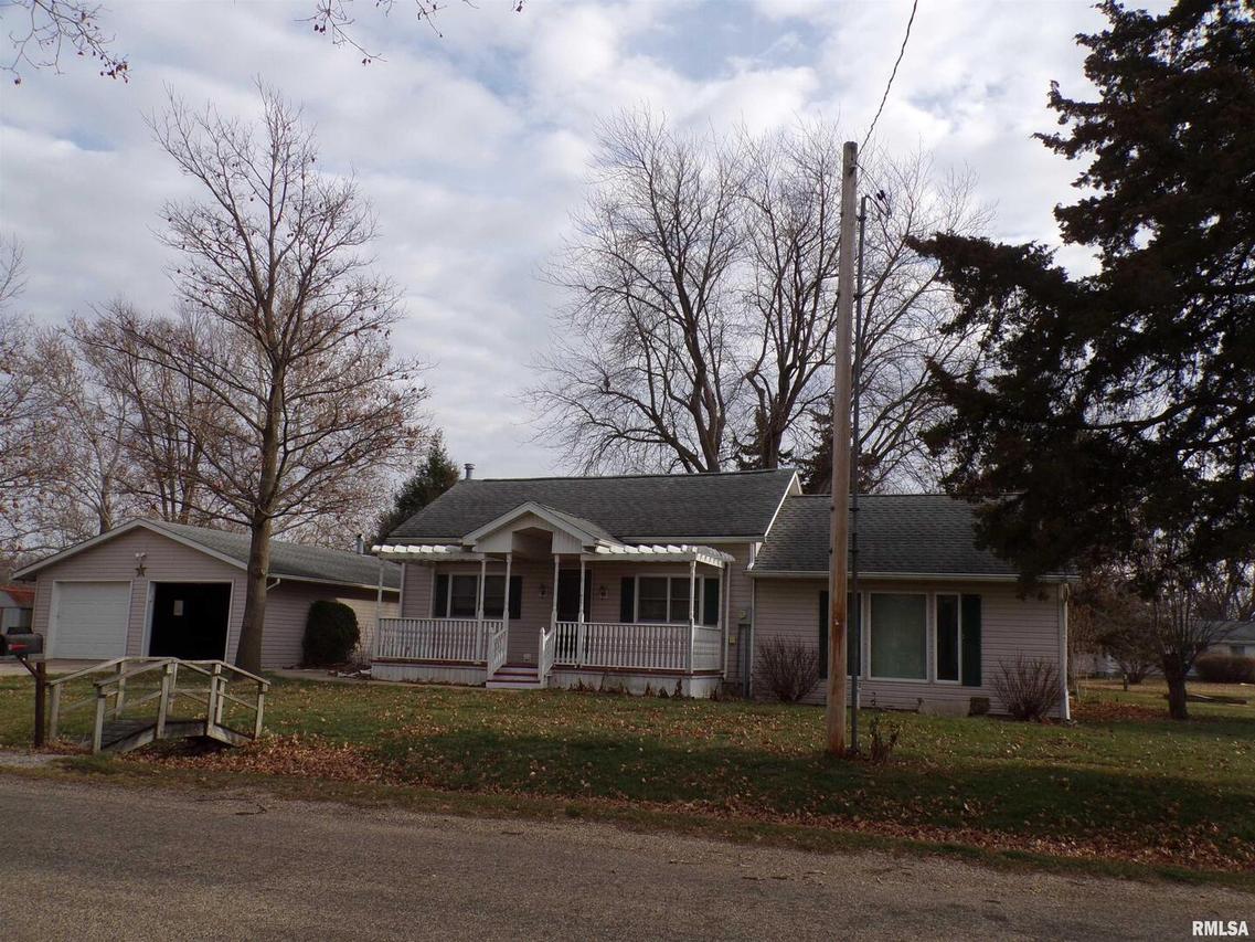 204 N Holloway St., Alexis, IL 61412