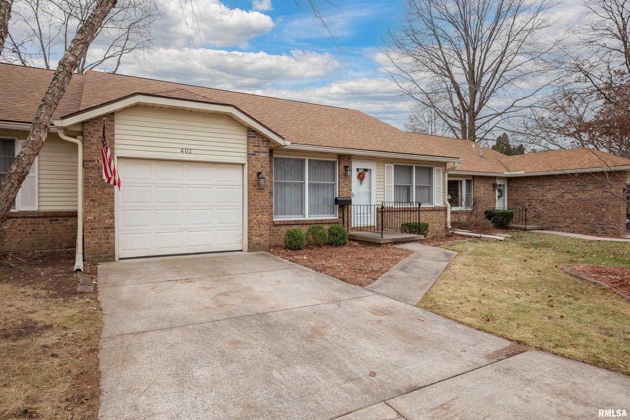 402 29th Avenue Dr. #7B, Moline, IL 61265