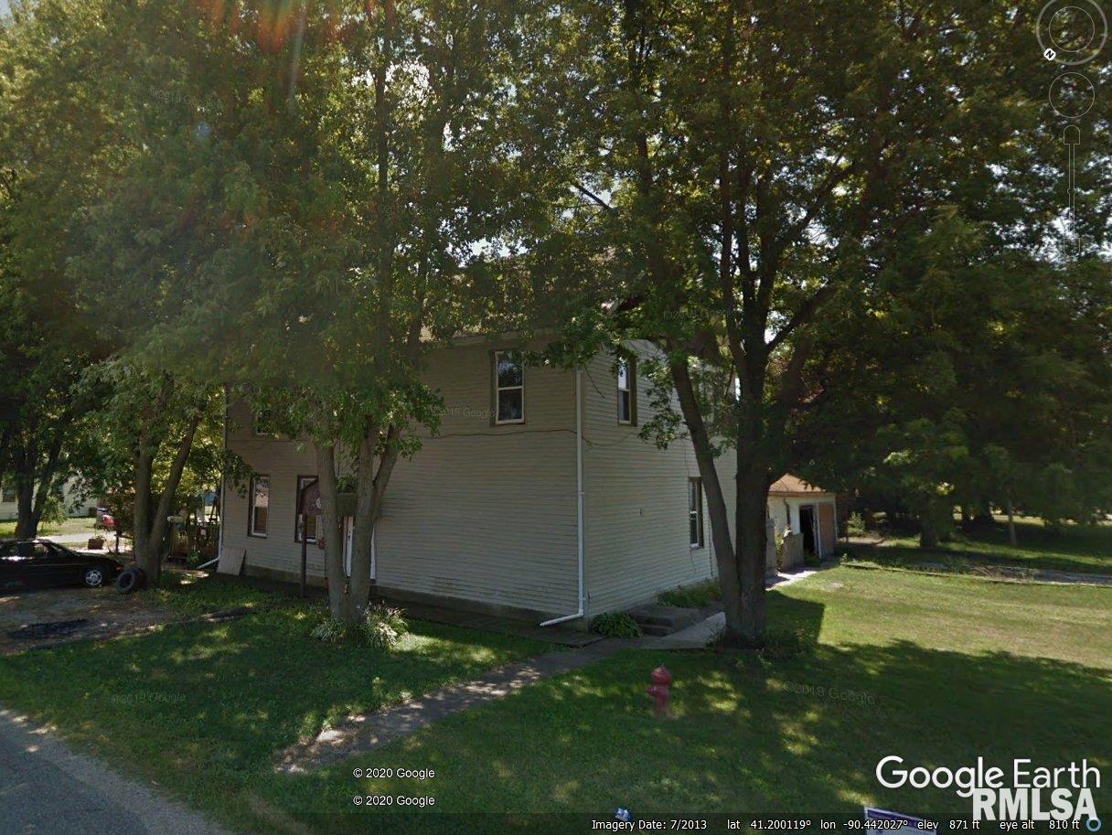 409 State St., New Windsor, IL 61465