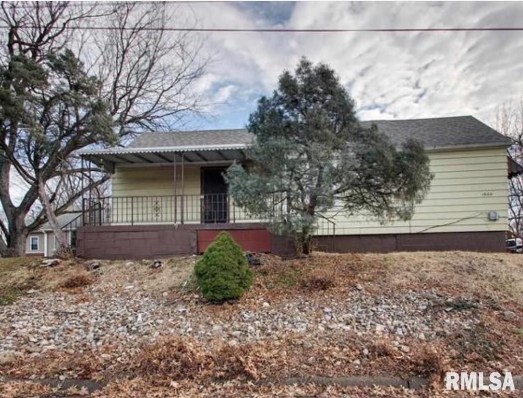 1600 Sycamore St., Quincy, IL 62301