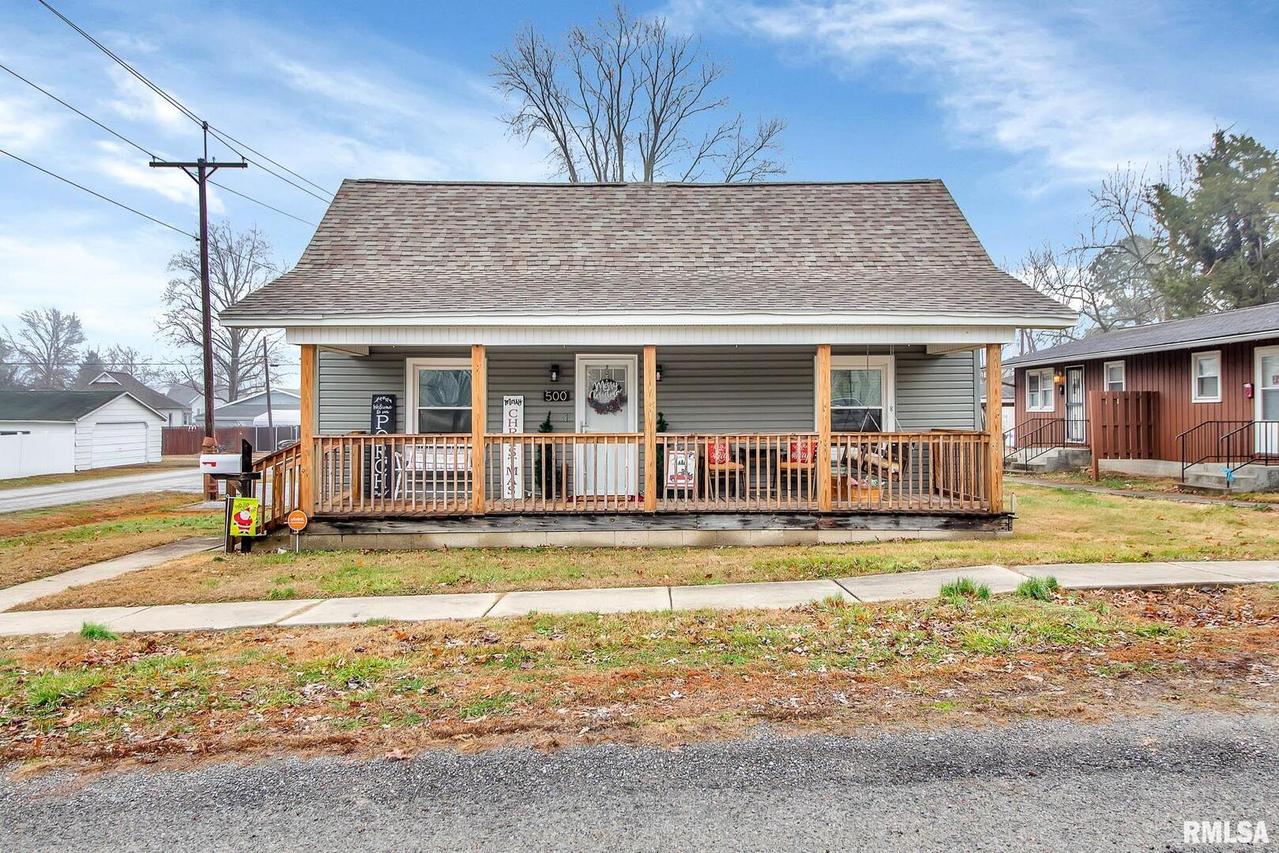 500 S 18th St., Herrin, IL 62948
