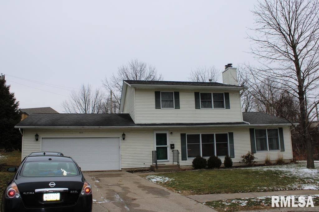 5617 32nd Avenue Ct., Moline, IL 61265