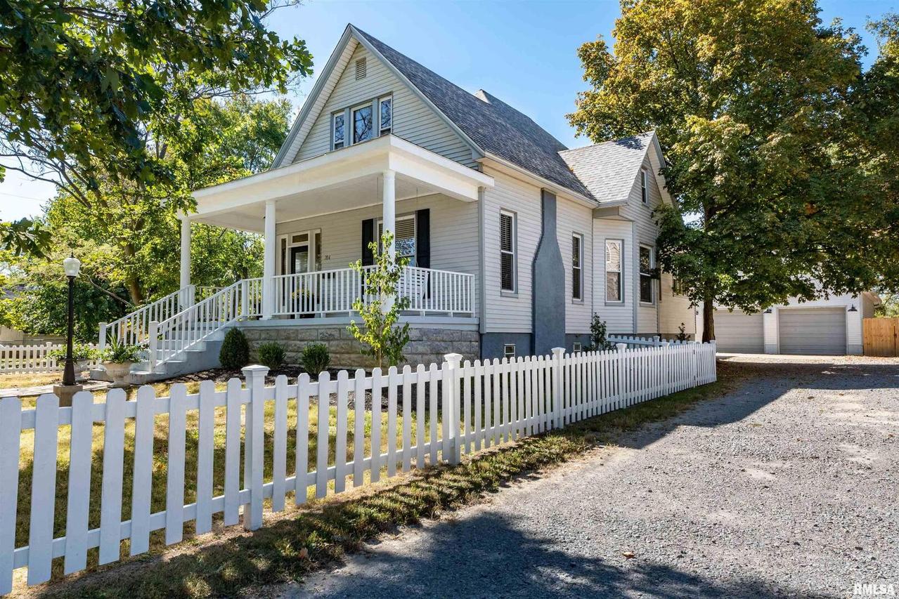 704 S Market St., Marion, IL 62959