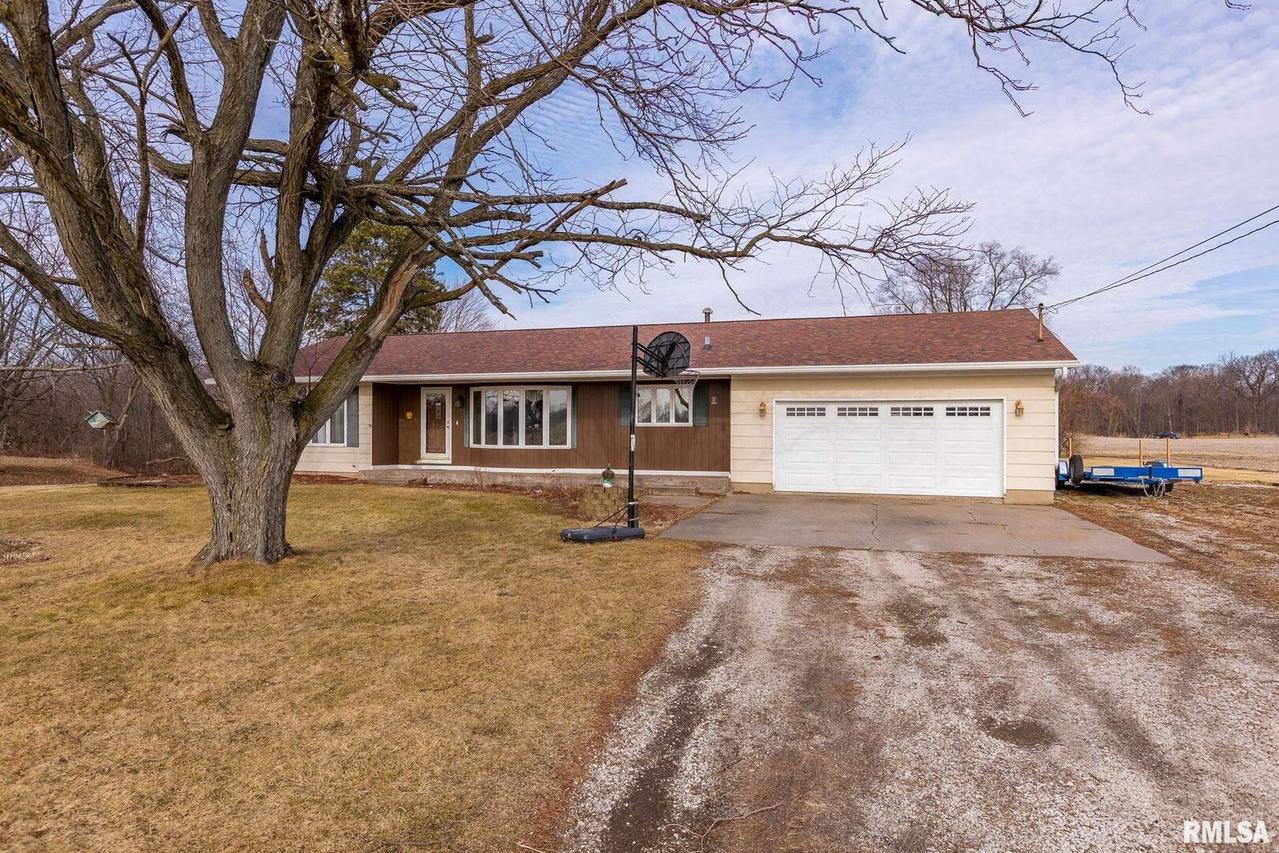 21317 52nd Ave., Port Byron, IL 61275