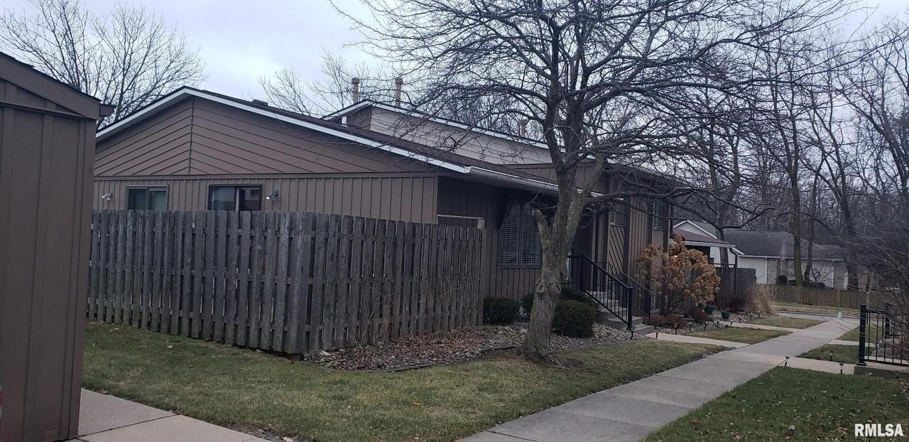 1125 48th Ave., East Moline, IL 61244